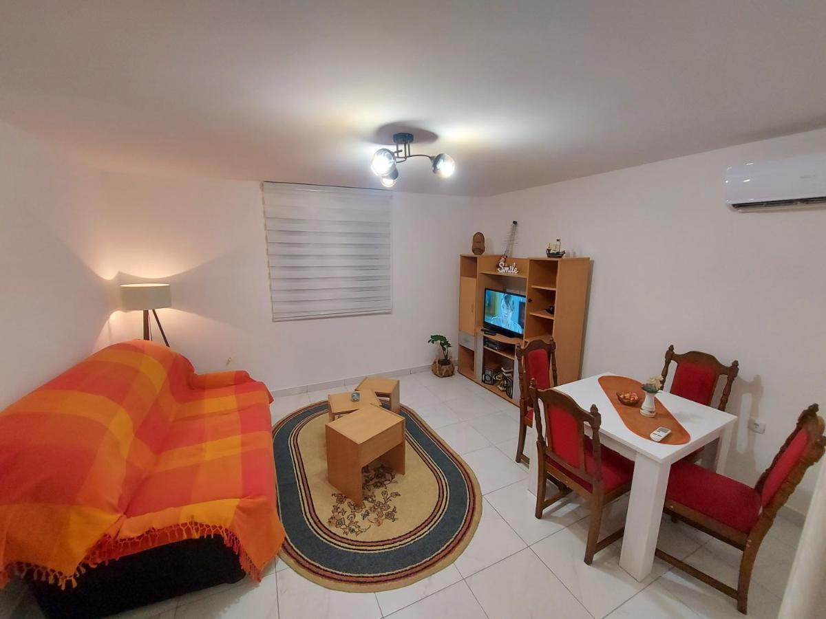Djurdjevak Apartment Valjevo Bagian luar foto